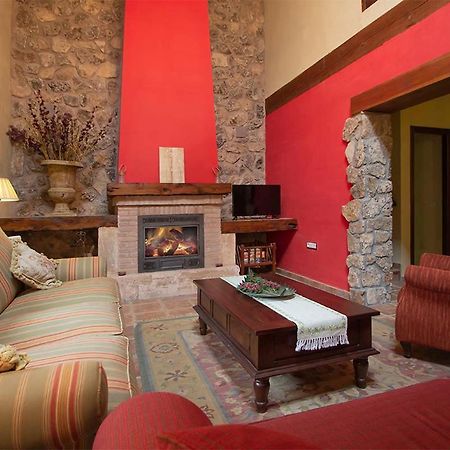 Mis Cuatro Estaciones, Casa Boutique Guest House Sotos de Sepulveda Exterior photo