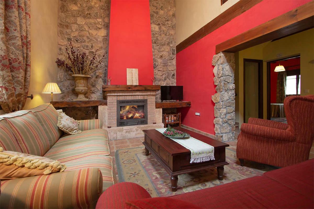 Mis Cuatro Estaciones, Casa Boutique Guest House Sotos de Sepulveda Exterior photo